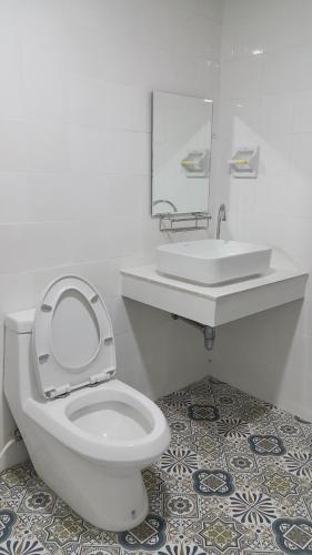 sri chumphon hotel
