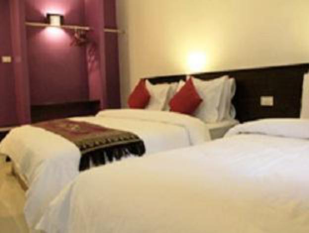 sri chumphon hotel
