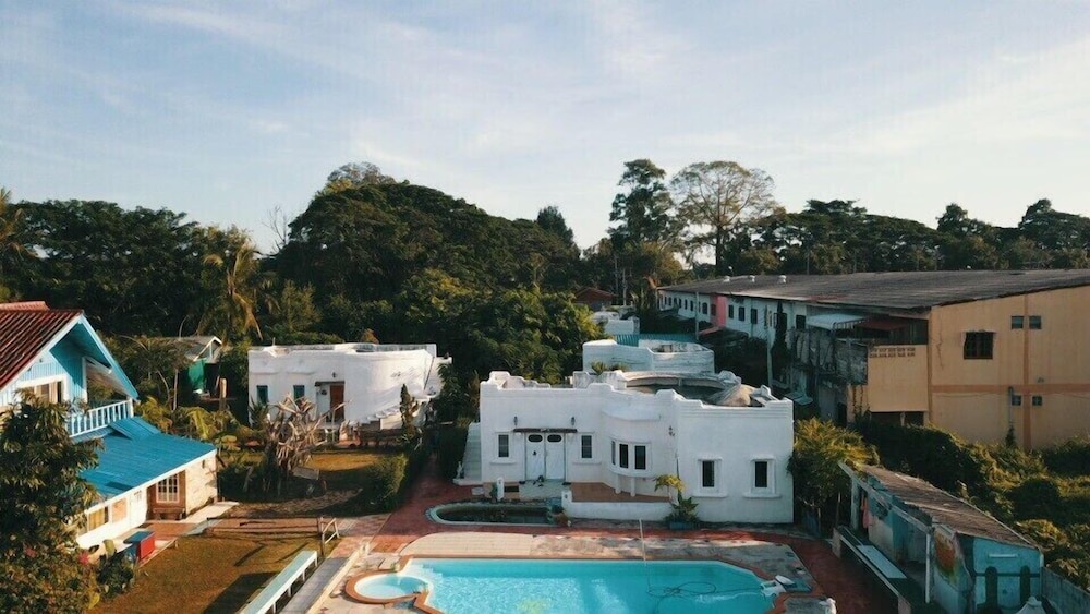 scenic riverside resort