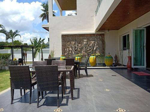 sumali villa