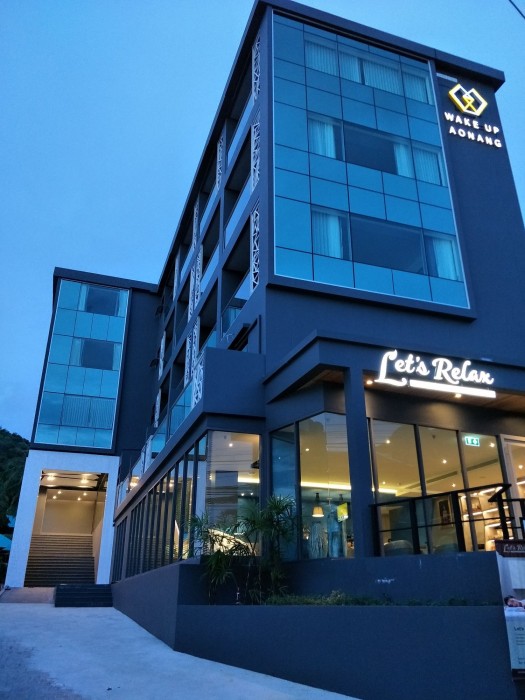wake up aonang hotel