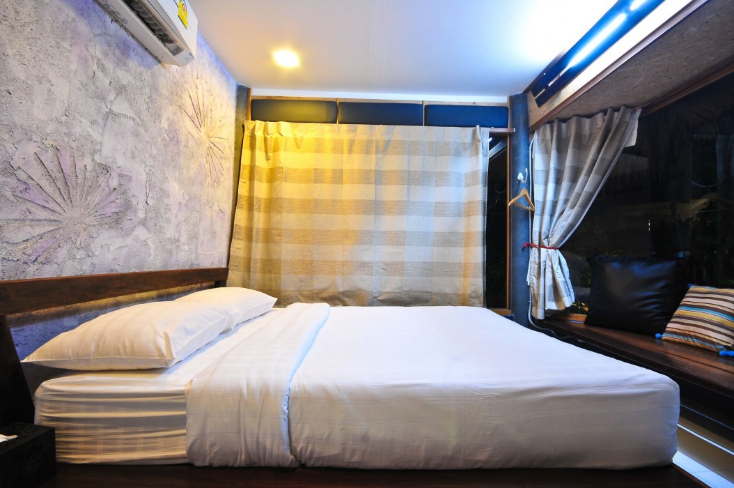 Cafe'@Luv22,Panwa Beach>>Cape Panwa,2 star