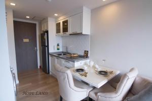 hope land hotel sukhumvit 8