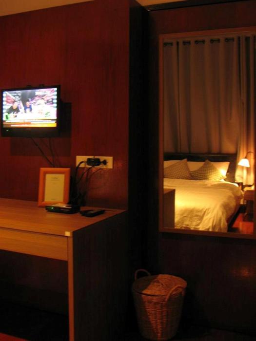 house 23 guesthouse