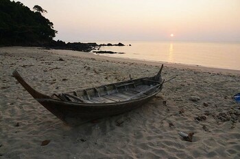 Arthaya Villas,Saladan>>Ko Lanta,4 star
