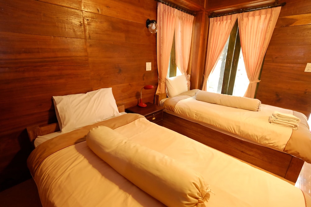 pandp coffee and resort mae sariang