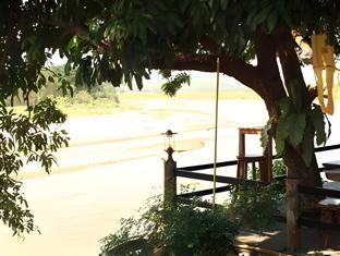 pandp coffee and resort mae sariang