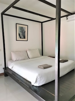 natai house