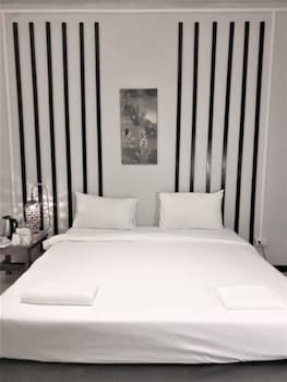 natai house