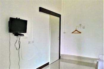 natai house