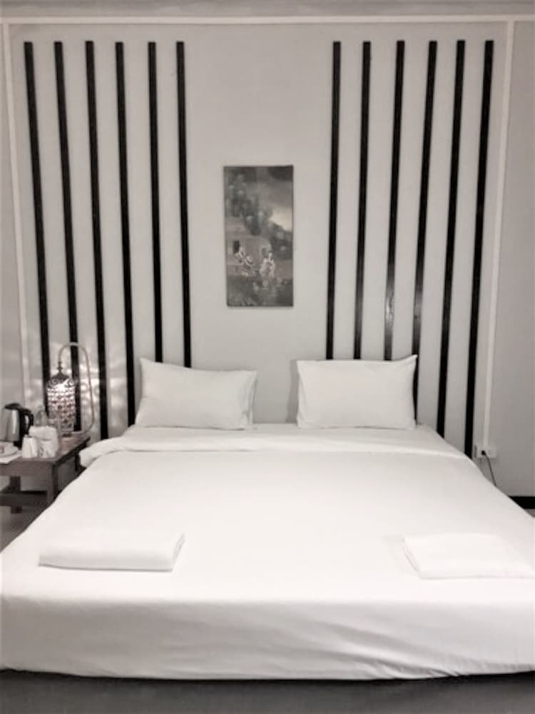 natai house