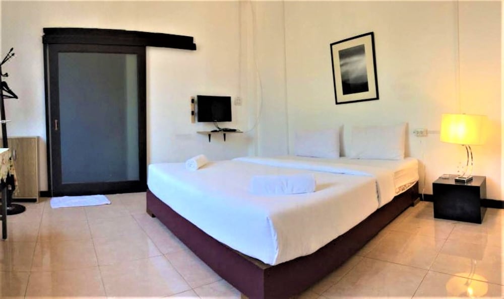 natai house