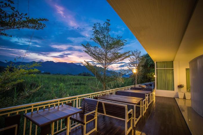 the vista pool villa