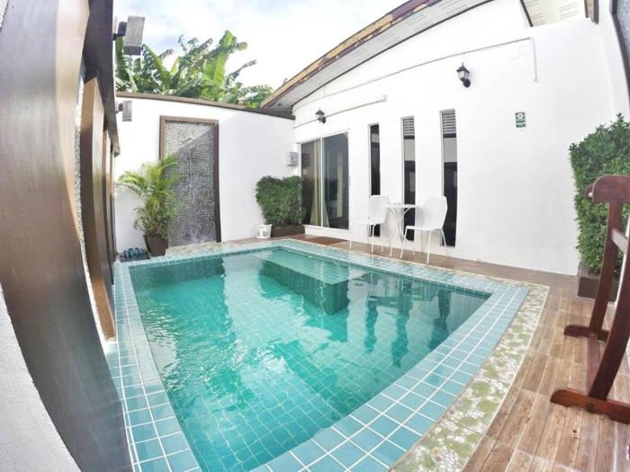 the vista pool villa
