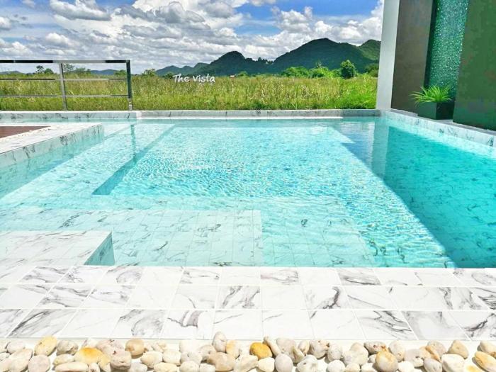 the vista pool villa