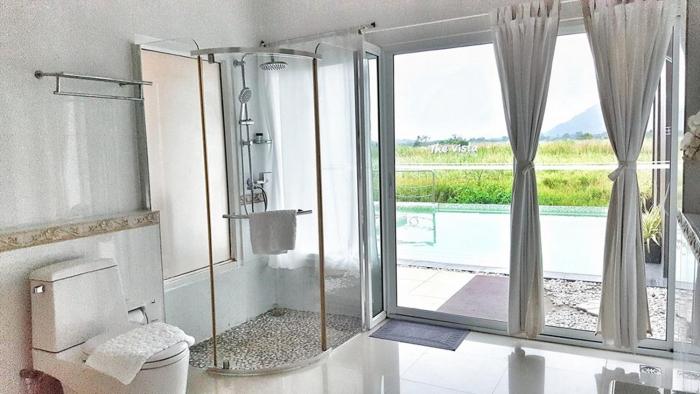 the vista pool villa