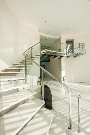 sunsky villa huahin