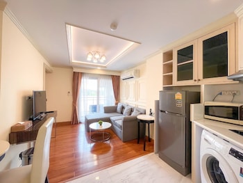 aspira hana executive apartment thonglor