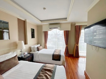 aspira hana executive apartment thonglor