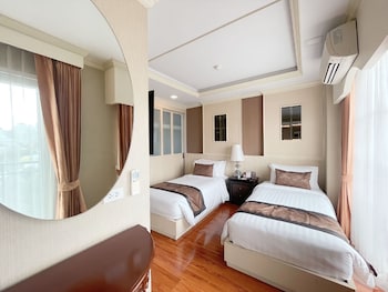 aspira hana executive apartment thonglor