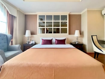 aspira hana executive apartment thonglor