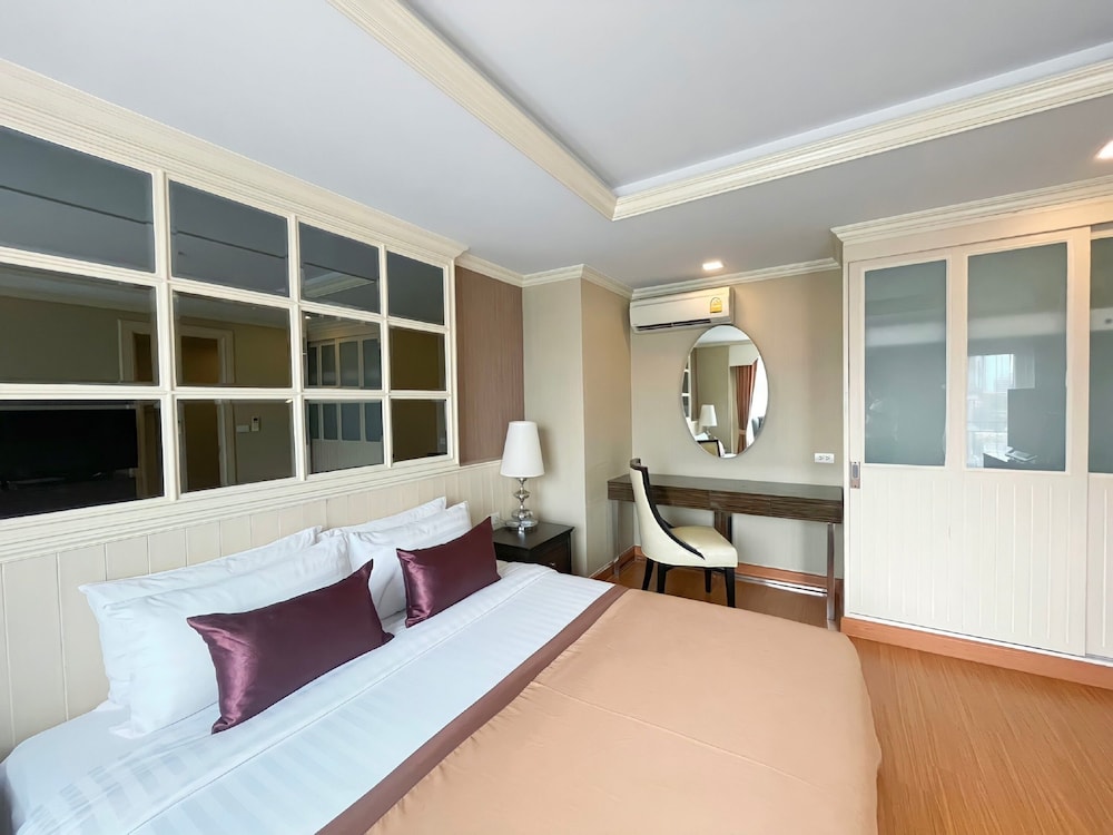 aspira hana executive apartment thonglor