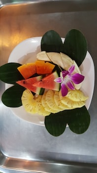 the royal bamboo lodge
