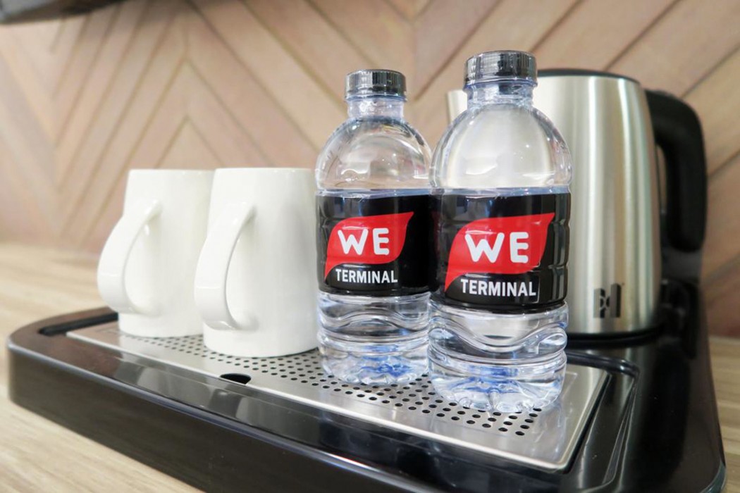 we terminal hotel