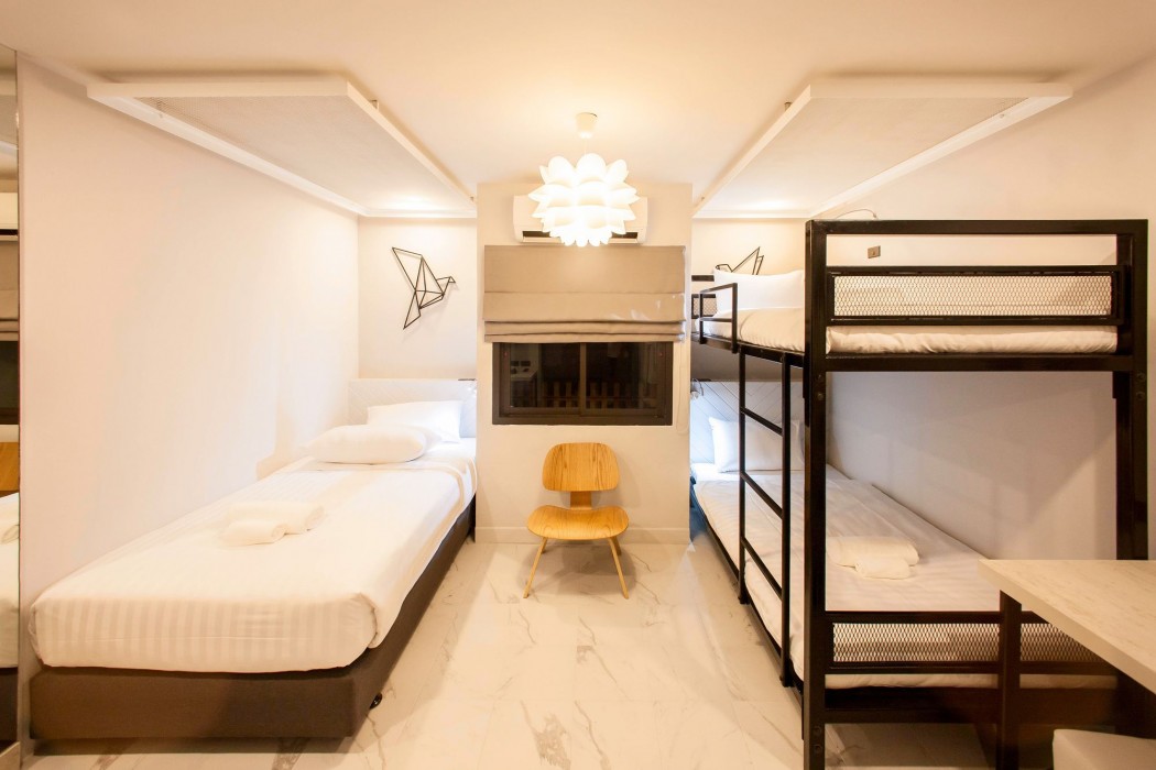 we terminal hotel