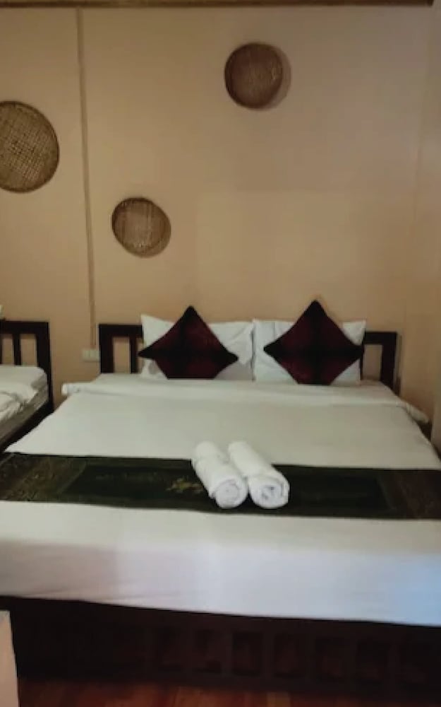 panisara pool villa