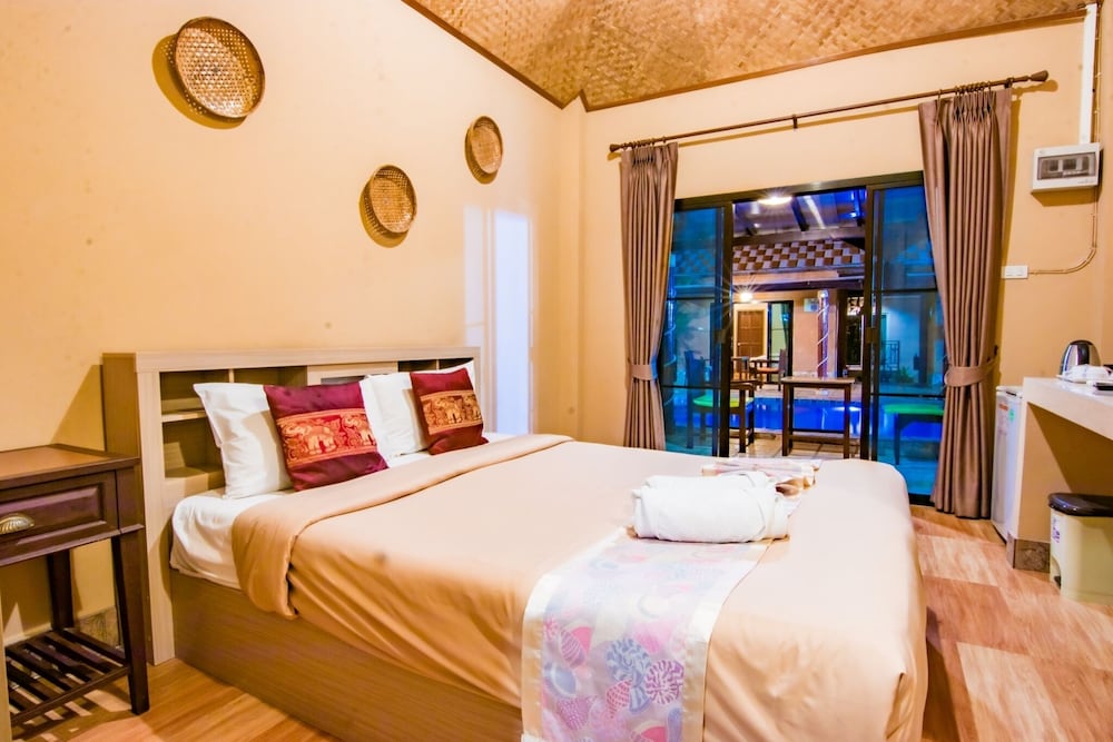 panisara pool villa