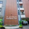 the glasshouse place