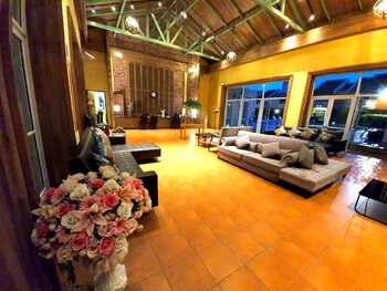 the victoria resort pattaya