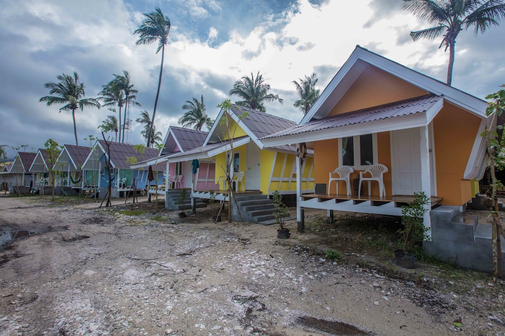 the pier koh phangan
