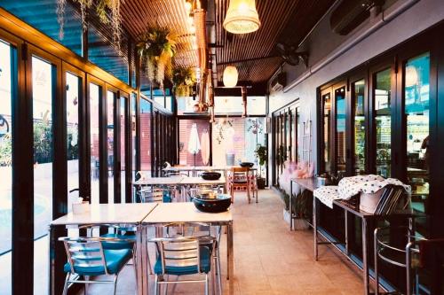 the galla hotel