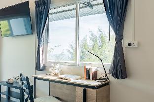 the beach cha am suite