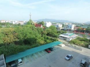 The Sky Condo,Chon Buri>>Ang Sila,3 star