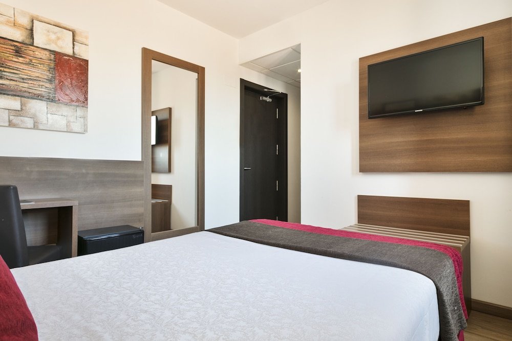 hotel best auto hogar