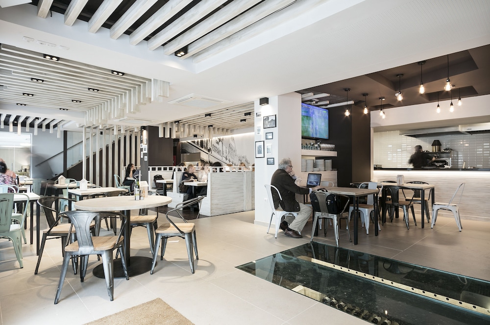 hotel best auto hogar