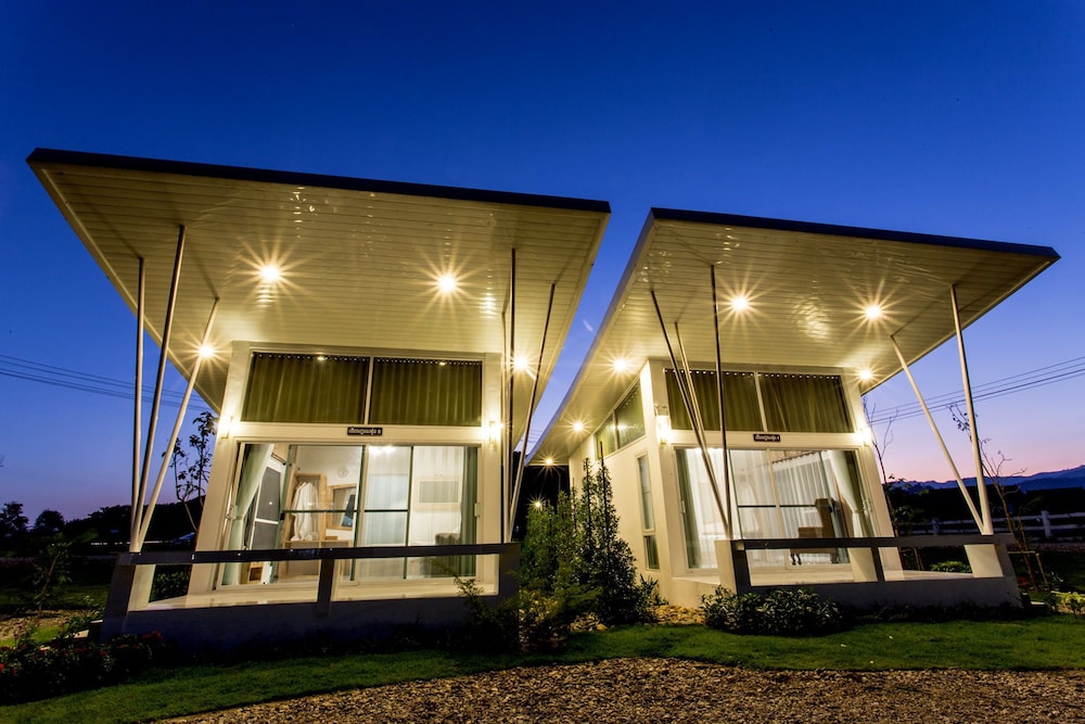 the white house boutique chiangrai