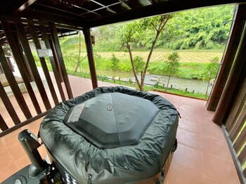 The White House Boutique Chiangrai,Chiang Rai>>Ban Fang Min,4 star