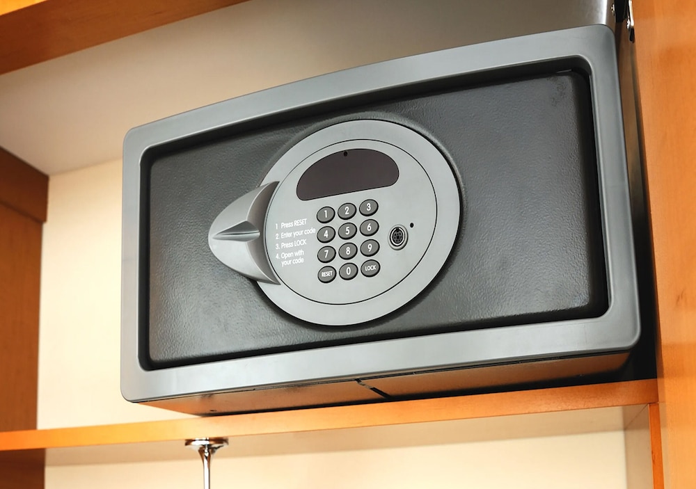 the little mermaid guesthouse and restaurant