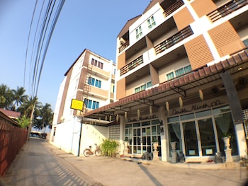 double ninth friendly boutique hotel