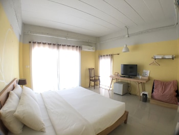 double ninth friendly boutique hotel