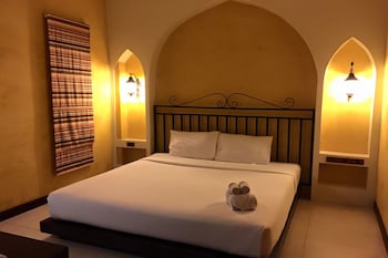 the sixnature resort bangsaen