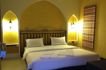 the sixnature resort bangsaen