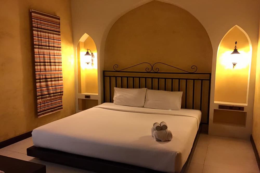 the sixnature resort bangsaen