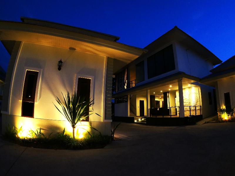 the sixnature resort bangsaen