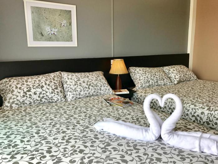 the beach cha am residence