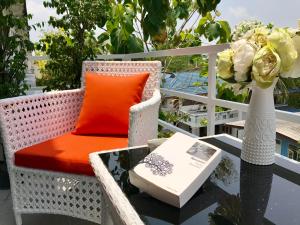 the beach cha am residence